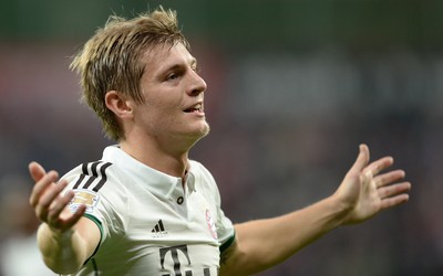 爱游戏体育快讯-C罗点球稳如泰山