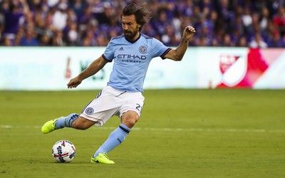 爱游戏体育焦点-于帕梅卡诺失误导致球队输球